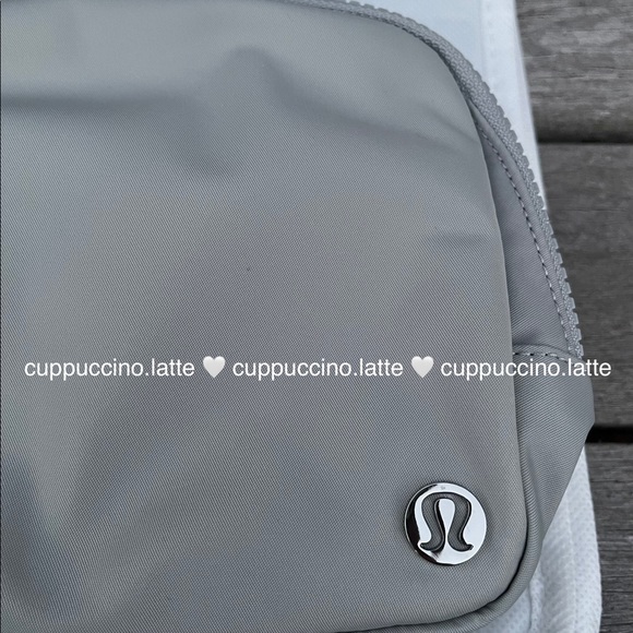 🤍NWT🤍Lululemon Athletica Everywhere Belt Bag Large in ‘Silver Drop’ - Picture 6 of 15